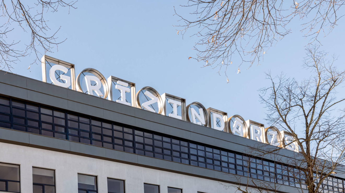 Grizindarzs Logotipa Uzstadisana 04