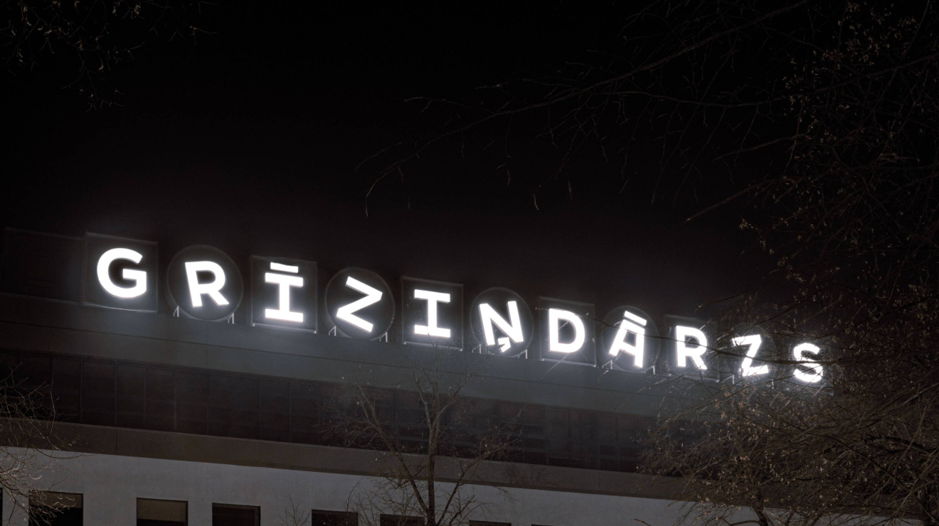 Grizindarzs Logotipa Uzstadisana 10