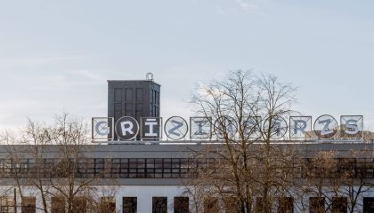 New K1A Rooftop Branding Elevates “Grīziņdārzs” in the City Skyline